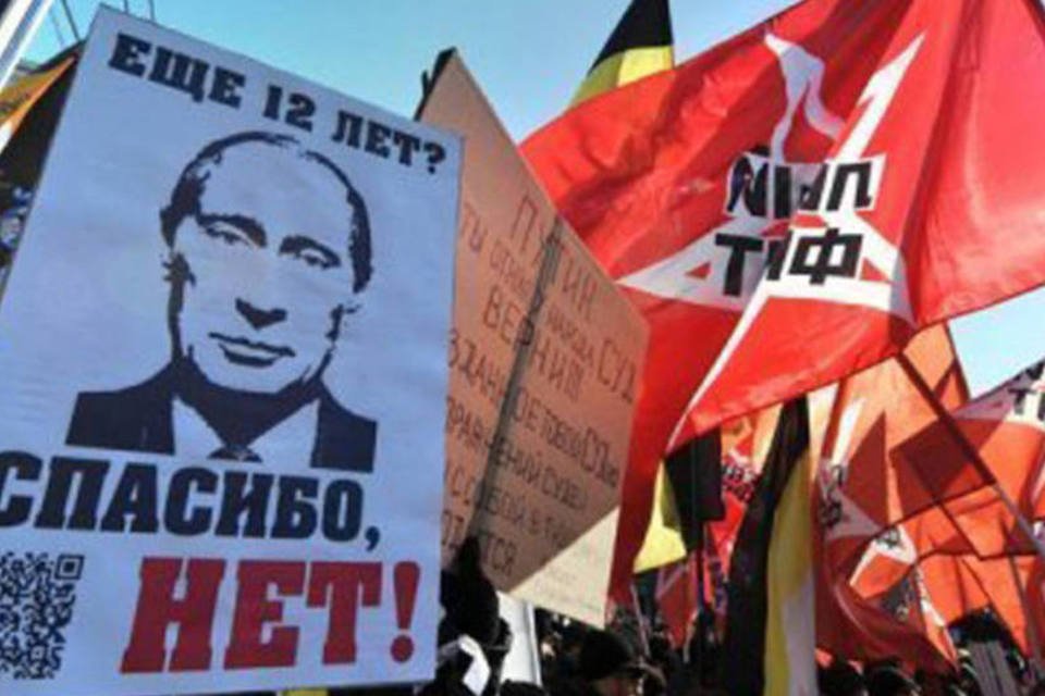 Mais de 100.000 manifestantes protestam em Moscou
