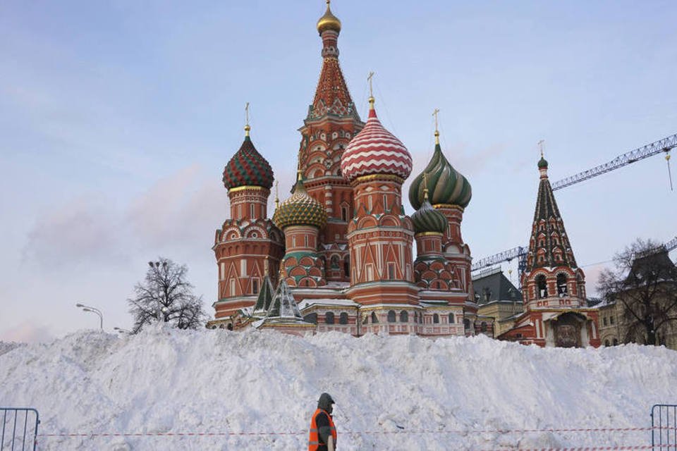 Incêndio em armazém deixa 16 mortos em Moscou