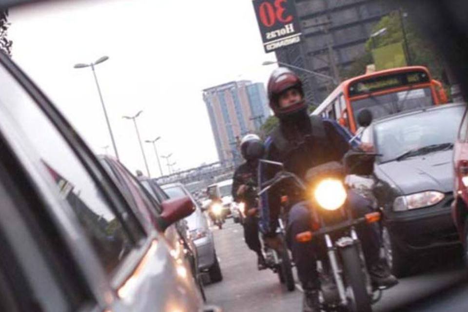 Mortes de motociclistas crescem 11,7% em SP em 2010