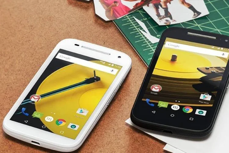 Moto E, smartphone da Motorola (Divulgação/Motorola)