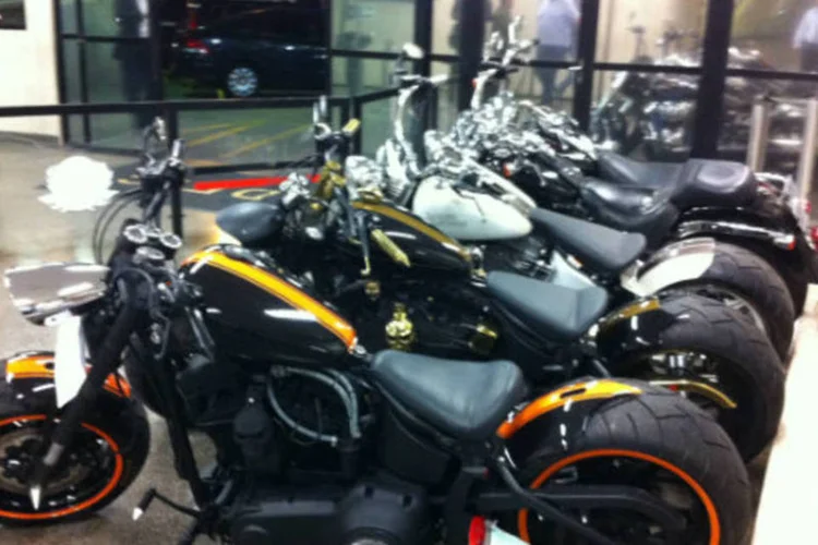 
	Motos adulteradas: para 2013, a Abraciclo projeta que a m&eacute;dia di&aacute;ria de vendas deve se manter acima de 6 mil unidades
 (Deic)