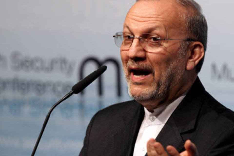 Manouchehr Mottaki, ministro iraniano das Relações Exteriores: informação sobre recusa a abastecer aviões do Irã é falsa (Getty Images)