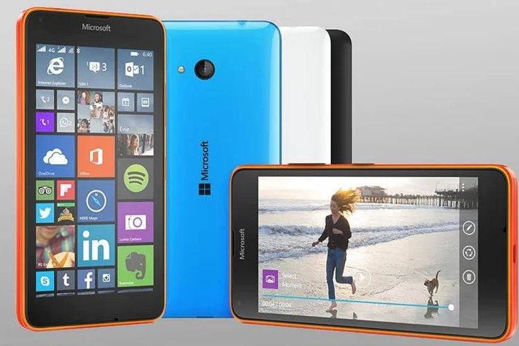 Lumia 640: no Brasil, o smartphone será vendido nas cores branca e preta (Divulgação / Microsoft)