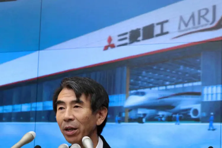 Mitsubishi Aircraft: o Mitsubishi Regional Jet (MRJ), primeiro avião comercial do Japão em 50 anos, deveria ter as entregas iniciadas em 2015 (Bloomberg)