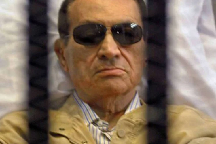 O ex-presidente egípcio foi condenado à prisão perpétua pela repressão da revolta contra seu regime no início de 2011
 (AFP)
