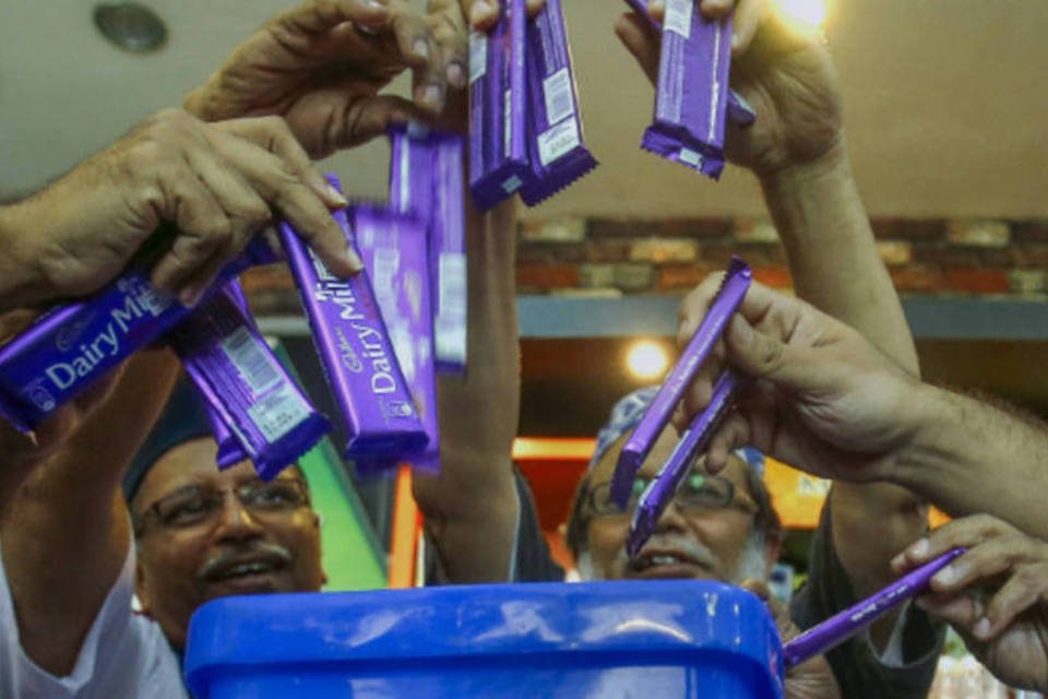 Muçulmanos boicotam Cadbury por chocolate com DNA de porco