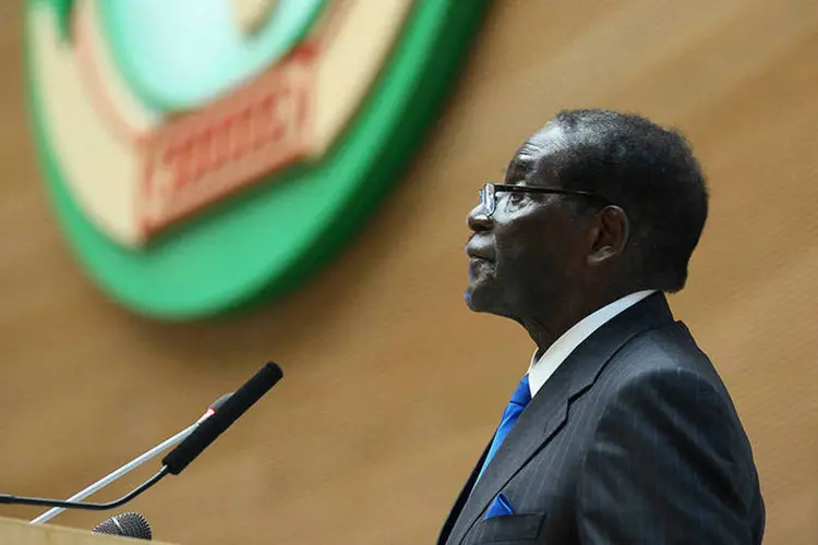 Mugabe: "Somente meu partido pode pedir que eu me retire, durante um congresso ou um comitê. Nesse caso, sairei" (Tiksa Negeri/Reuters)