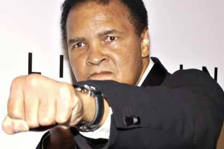 
	Muhammad Ali: o lend&aacute;rio boxeador luta contra o Mal de Parkinson desde o in&iacute;cio da d&eacute;cada de 80
 (Reprodução/Getty Images)