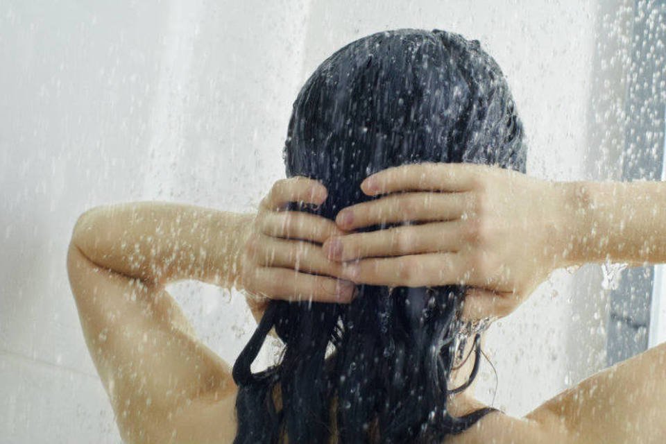 Banho quente pode ser tão efetivo para a depressão quanto exercícios