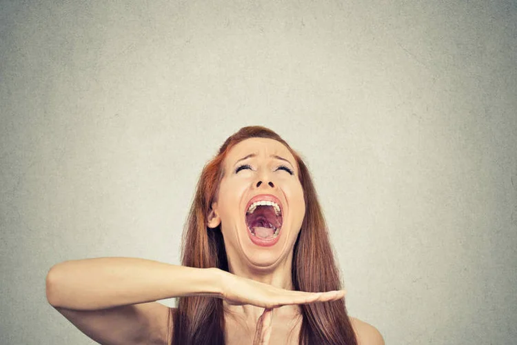 
	Mulher desesperada: T&iacute;tulos de capitaliza&ccedil;&atilde;o n&atilde;o s&atilde;o investimentos
 (Thinckstock/SIphotography)