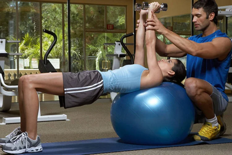 Exercícios da moda (ThinkStock)