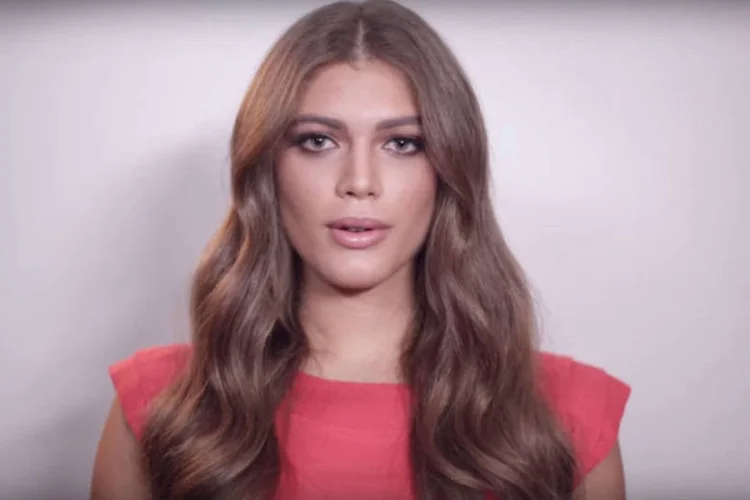
	Mulher Transexual em filme da L&#39;Or&eacute;al: cearense, filha de um pescador e uma professora, Valentina &eacute; a segunda de seis irm&atilde;os
 (Reprodução/ Youtube)