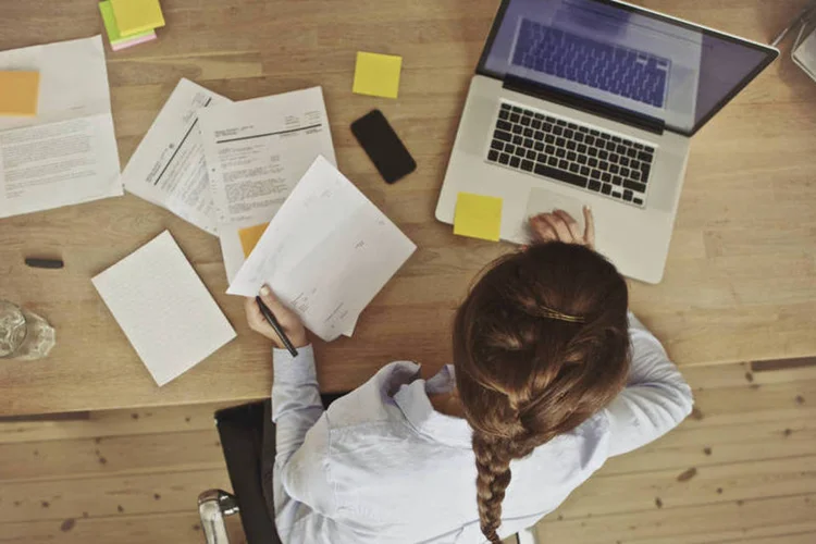 
	Declara&ccedil;&atilde;o de IR: bancos podem fazer aplica&ccedil;&otilde;es autom&aacute;ticas com o saldo em conta corrente
 (ThinkStock/AmmentorpDK)