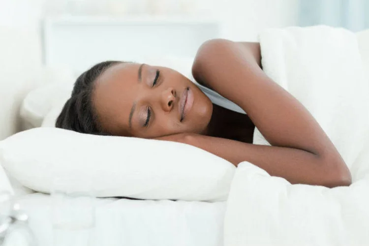 Como dormir bem (Thinkstock/Wavebreakmedia Ltd)