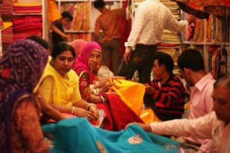 A maioria das jovens pertence à casta dos dalits, a mais baixa, e são recrutadas sob um sistema conhecido como 'Sumangali' (Getty Images)