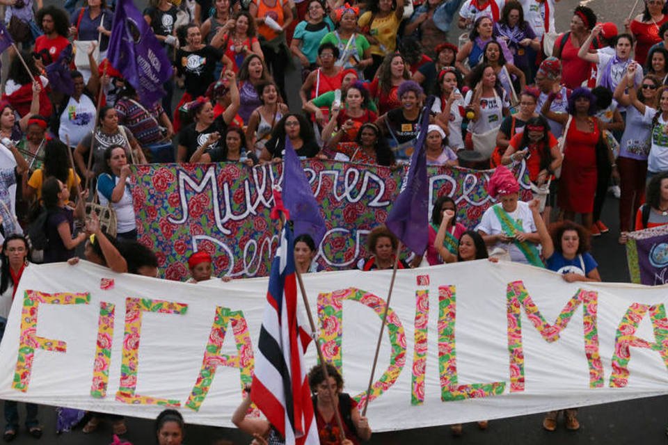 Resolução do PT convoca militantes contra impeachment