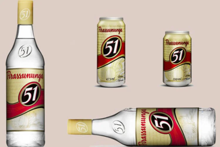 Nova embalagem da Cachaça 51 (Divulgação)