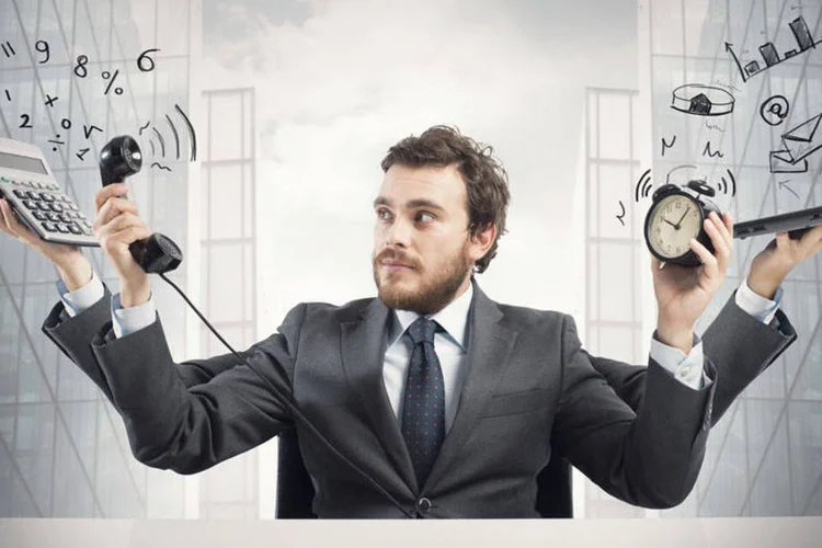 
	Multitarefa: a mudan&ccedil;a de curso na vida desses profissionais &eacute; o retrato do atual momento da economia brasileira
 (Thinkstock)