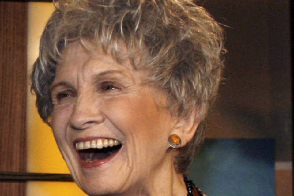 Canadense Alice Munro vence Nobel de Literatura