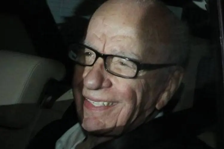 O magnata da News Corp., Rupert Murdoch: "nós lamentamos" (Peter Macdiarmid/Getty Images)