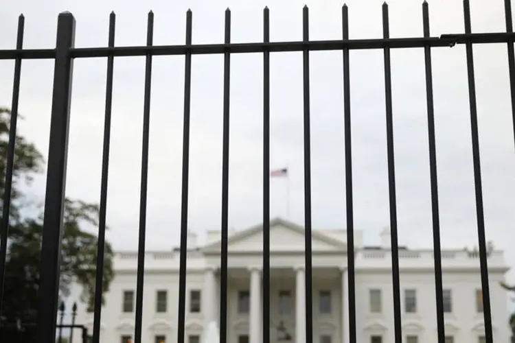 
	Muro da Casa Branca: Congresso se engaja em um grande debate partid&aacute;rio sobre a aprova&ccedil;&atilde;o do oleoduto Keystone XL
 (Kevin Lamarque/Reuters)