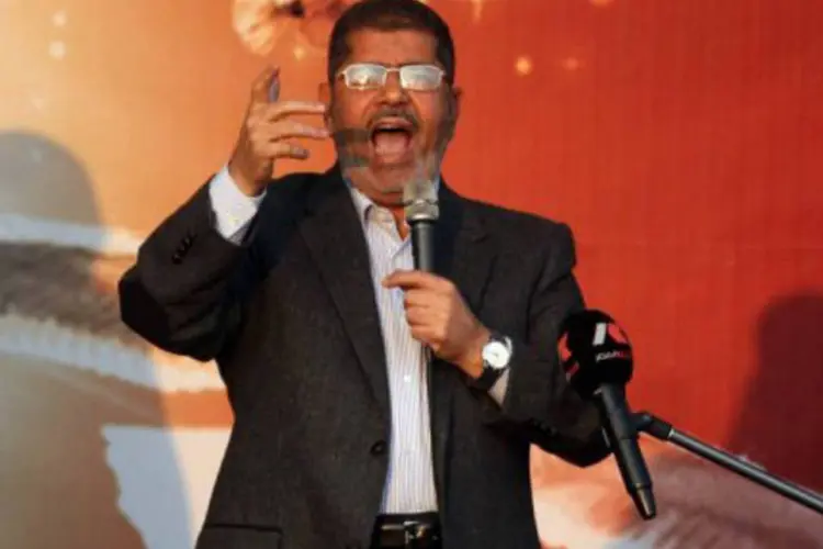 
	O presidente eg&iacute;pcio, Mohamed Mursi: o presidente do tribunal rebateu a acusa&ccedil;&atilde;o de Mursi de que a Suprema Corte era parcial e exigiu apresenta&ccedil;&atilde;o de provas
 (AFP)