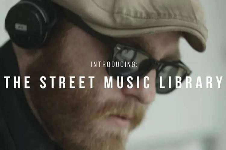 A Street Music Library traz uma representação cheia de personalidade às vozes da rua (Reprodução/ Youtube)