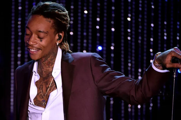 
	Wiz Khalifa: o segundo posto &eacute; do Maroon 5, por &quot;Sugar&quot;, e a medalha de bronze foi parar Ellie Goulding com &quot;Love Me Like You Do&quot;
 (Kevin Winter / Getty Images)