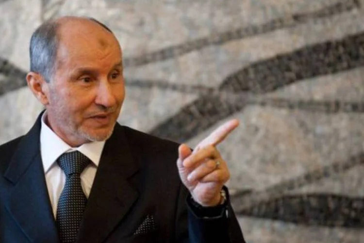 Presidente do CNT da Líbia, Mustafa Abdeljalil, quer que o presidente Muammar Kadafi seja submetido a um julgamento no país e só depois enviado para o TPI (Giorgio Cosulich/Getty Images)