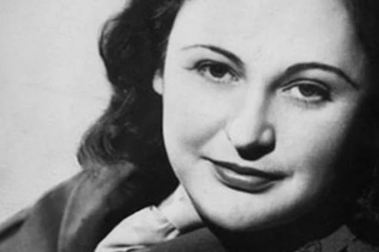 Nancy foi condecorada na França com o maior reconhecimento militar, a "Legião de Honra", por sua atividade na Resistência Francesa (Wikimedia Commons)