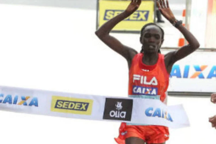 Nancy Kipron: corredora queniana venceu a prova pela primeira vez. Seu conterrâneo, Edwin Kipsang, foi bicampeão entre os homens (Djalma Vassão/ Gazeta Press para Maratona de São Silvestre)