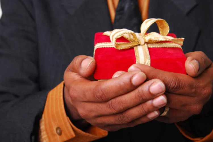 Não é por brindes aos clientes que uma empresa vai crescer mais rápido (Charles Thompson/ stock.xchng)