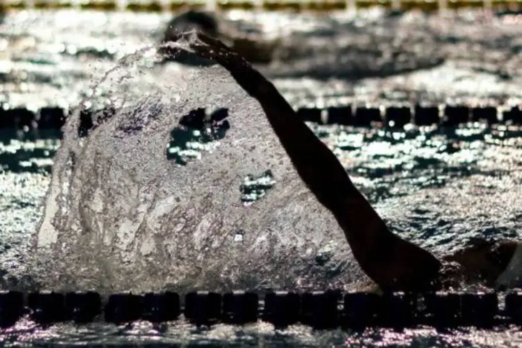 A nadadora americana Erika Erndl pratica movimentos perfeitos na piscina de Guadalajara (Al Bello)