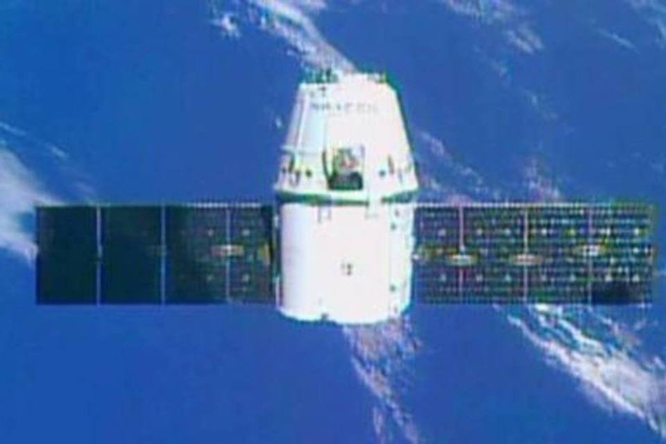 Nave chega à ISS com 2,5 toneladas de material