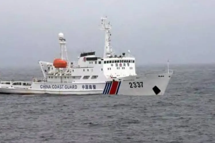 Navio da guarda costeira chinesa: China é a segunda maior potência militar mundial (Japan Coast Guard/AFP)