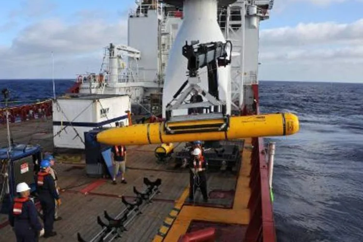 
	Rob&ocirc; submarino Bluefin-21 ainda n&atilde;o encontrou vest&iacute;gios do Boeing 777 da Malaysia Airlines
 (MC1 Peter D. Blair/AFP)