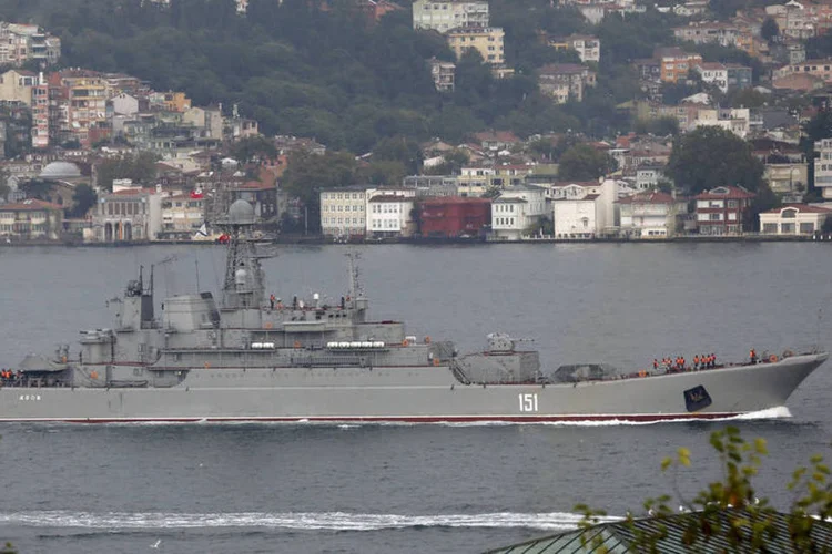 
	Navio militar russo: meia hora ap&oacute;s sua publica&ccedil;&atilde;o, o v&iacute;deo tinha sido visto por mais de 12.000 pessoas
 (Reuters / Murad Sezer)
