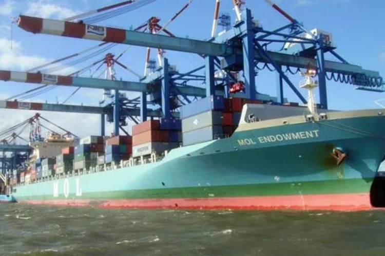 
	Navio da Mitsui: opera&ccedil;&atilde;o integra programa de desinvestimentos previsto no plano de neg&oacute;cios da estatal
 (Wikimedia Commons)