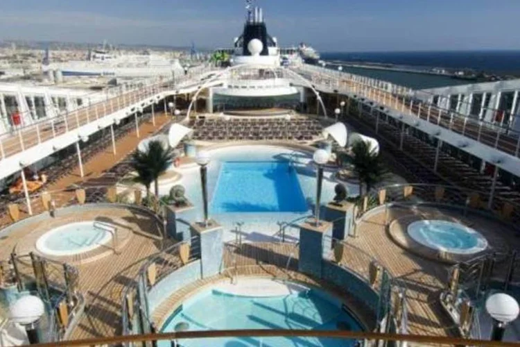 Serão escolhidas 150 frases para concorrem a um cruzeiro de três noites, a bordo do MSC Armonia, partindo de Santos, em São Paulo, até Angra dos Reis, no litoral sul do Rio de Janeiro (Divulgação/MSC Cruzeiros)