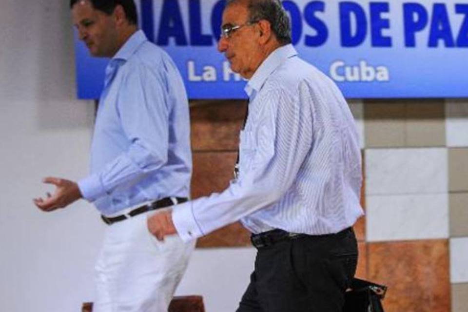 Governo colombiano e Farc retomam negociações em Havana