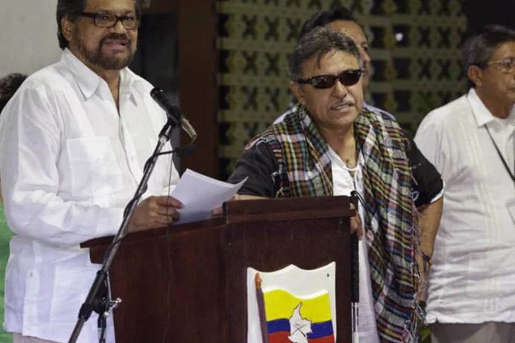 Ivan Marquez, negociador das Farc, durante uma conferência de imprensa em Havana (Enrique De La Osa/Reuters)