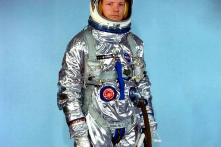 Neil Armstrong foi o primeiro homem a pisar na Lua, quando comandou a missão Apollo 11, em 1969 (Wikimedia Commons)