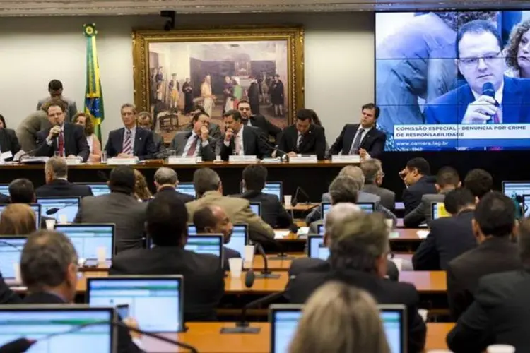 
	Ministro da Fazenda: Barbosa afirmou que o processo deve se basear em fatos do atual mandato, ou seja, a partir de 2015
 (Marcelo Camargo/Agência Brasil)