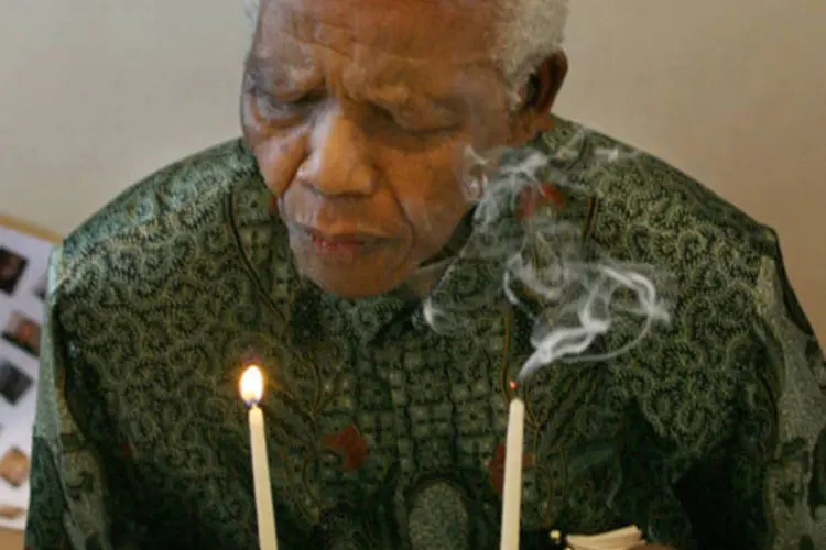 
	Nelson Mandela: ex-presidente da &Aacute;frica do Sul que atualmente tem 95 anos, vive em sua casa de Johannesburgo
 (Getty Images)