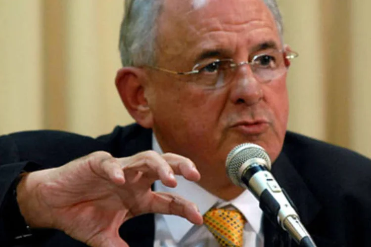 O ministro da Defesa Nelson Jobim: acordo com a Espanha está autorizado desde 29 de outubro de 2009 (Wikimedia Commons)