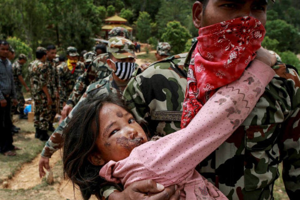 ONU alerta para risco de tráfico de crianças no Nepal