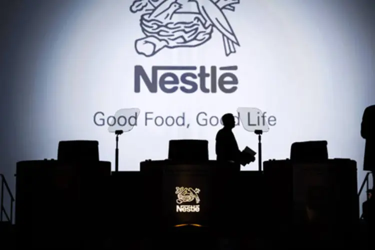 Nestlé e o Starbucks disseram nesta terça-feira que fecharam um acordo de 7,15 bilhões de dólares (Bloomberg/Reprodução)