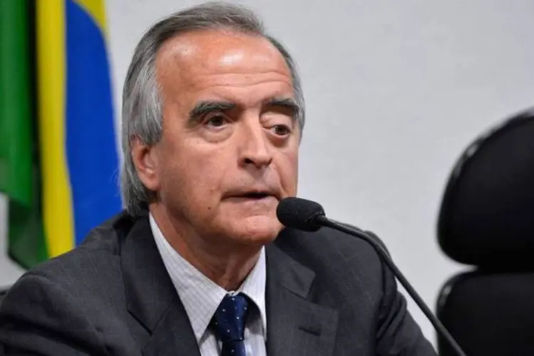 
	Nestor Cerver&oacute; dep&otilde;em na CPI da Petrobras
 (Wilson Dias/Agência Brasil/Agência Brasil)