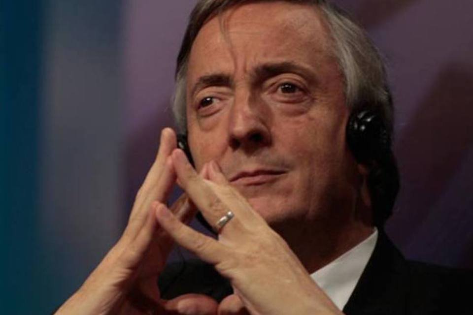 Néstor Kirchner morre de ataque cardíaco na Argentina