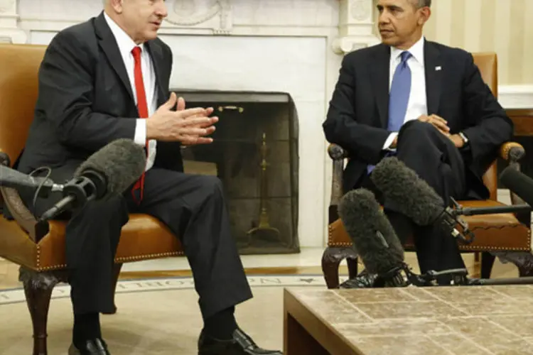 Primeiro-ministro israelense, Benjamin Netanyahu, durante encontro com o presidente dos Estados Unidos, Barack Obama, no Salão Oval da Casa Branca, Washington (Jonathan Ernst/Reuters)